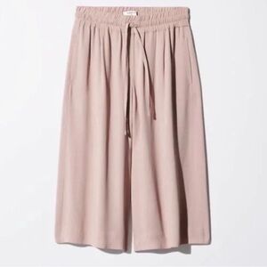 Aritzia / Babaton Luiz Nude Culottes